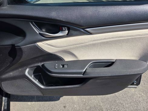 Used 2017 Honda Civic EX image 15