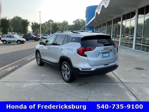 Used 2020 GMC Terrain SLT w/ Preferred Package AWD/4WD image 3