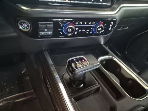 Certified 2025 Chevrolet Silverado 1500 LT Trail Boss w/ LT Trail Boss Premium Package AWD/4WD image 22