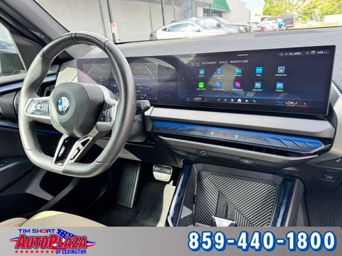 Used 2025 BMW X3 xDrive30i AWD/4WD image 47