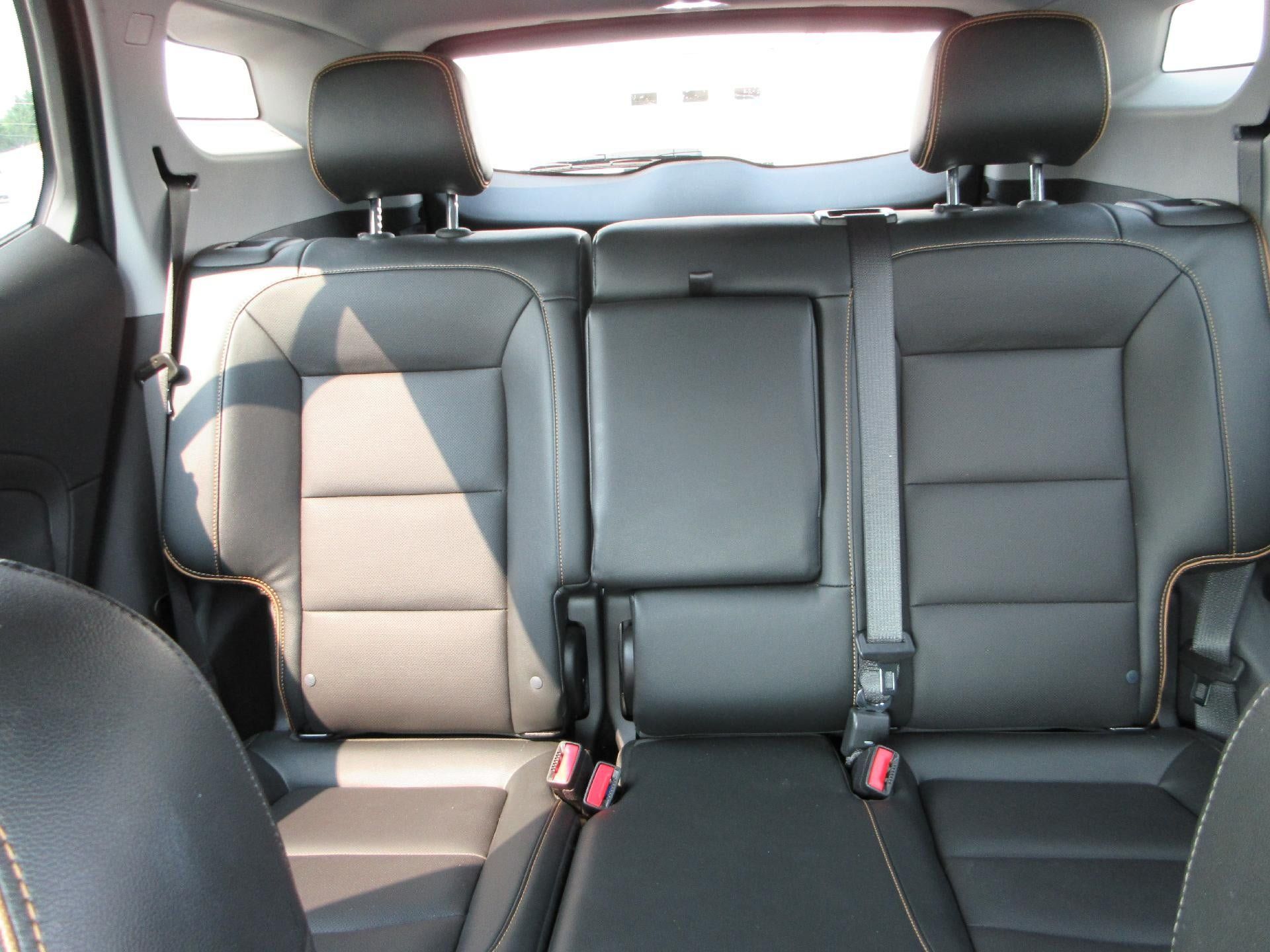 Certified 2024 GMC Terrain AT4 w/ Tech Package AWD/4WD image 10