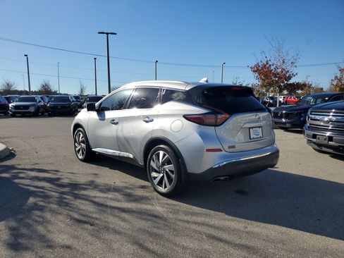 Used 2019 Nissan Murano SL image 5