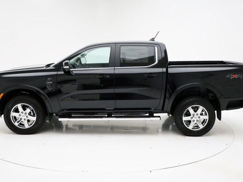 New 2025 Ford Ranger Lariat w/ Chrome Accent Package image 6
