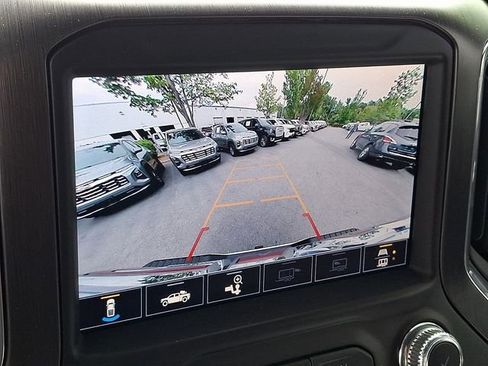 Used 2022 GMC Sierra 2500 AT4 w/ Gooseneck/5TH Wheel Package AWD/4WD image 14