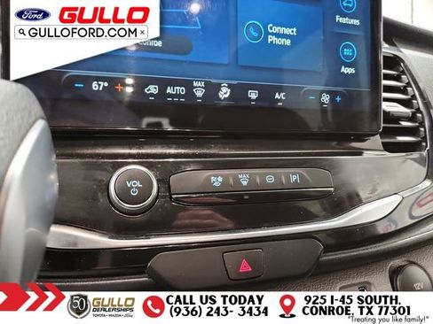 Used 2024 Ford Transit 350 XLT image 26