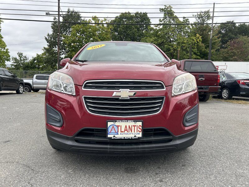 Used 2015 Chevrolet Trax LS w/ LPO, Protection Package AWD/4WD image 2
