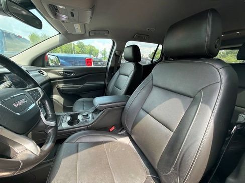 Used 2020 GMC Acadia SLT w/ Premium Package FWD image 23