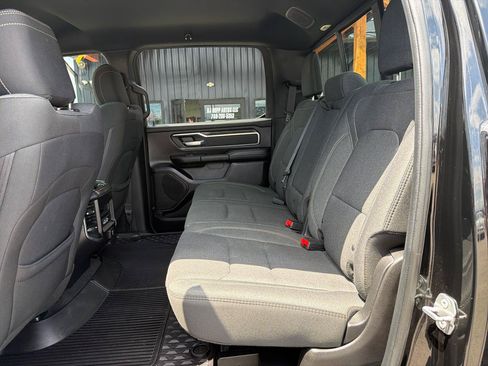 Used 2019 RAM 1500 Big Horn AWD/4WD image 16