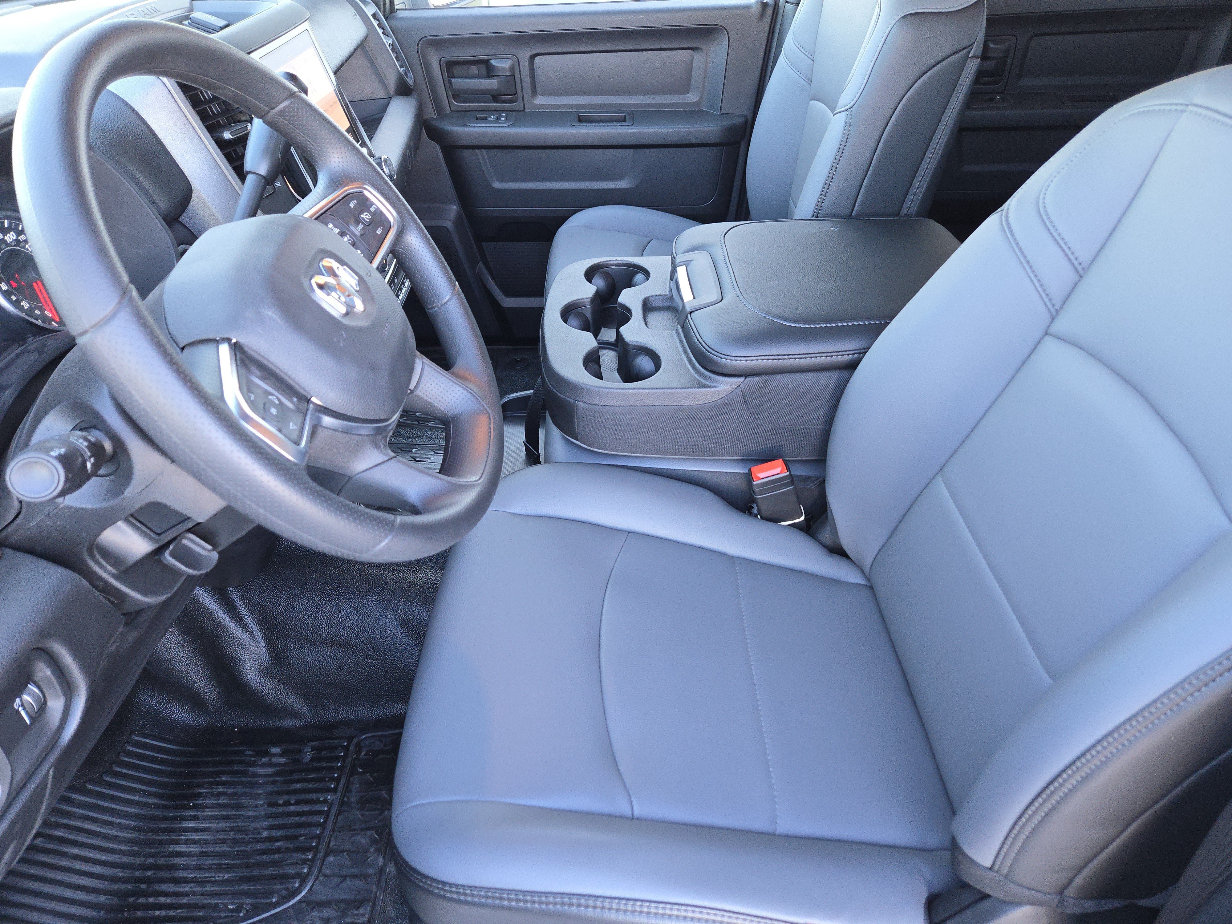New 2026 RAM 5500 Tradesman w/ Chrome Appearance Group AWD/4WD image 10