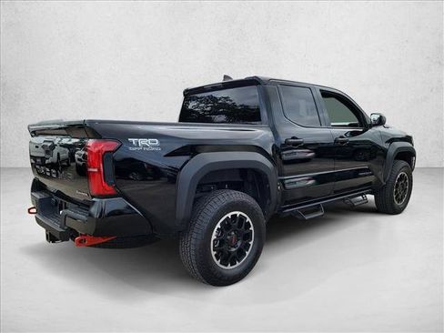 Used 2026 Toyota Tacoma TRD Off-Road AWD/4WD image 5