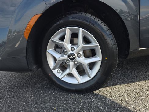 Used 2022 Kia Soul LX w/ Technology Package image 26