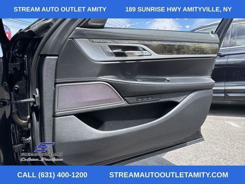 Used 2020 BMW 750i xDrive w/ M Sport Package image 13