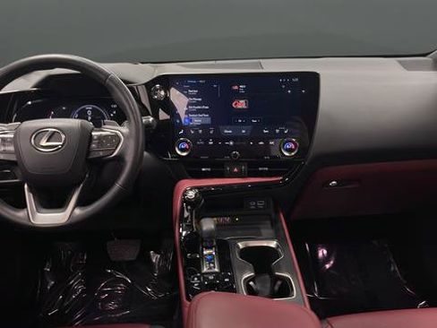 Used 2024 Lexus NX 350h AWD image 11