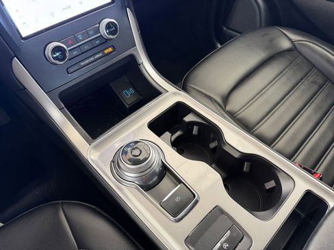 Used 2023 Ford Edge SEL image 41