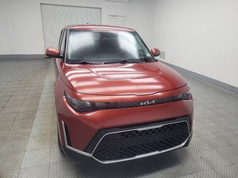 Used 2023 Kia Soul LX w/ Option Group 015 FWD image 14