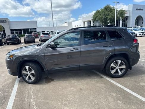 Used 2021 Jeep Cherokee Limited AWD/4WD image 1