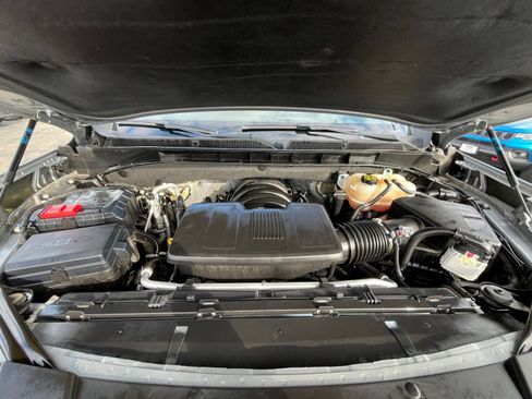 Used 2024 GMC Yukon SLT RWD image 35