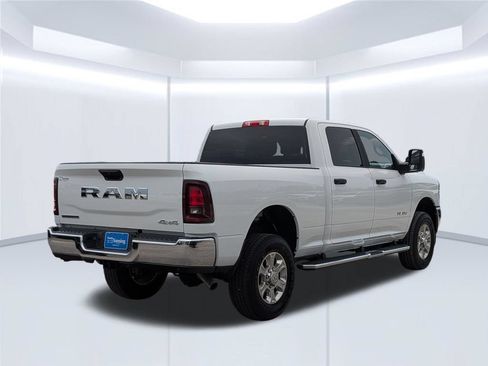Used 2026 RAM 2500 Big Horn AWD/4WD image 6