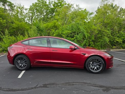 Used 2024 Tesla Model 3 Long Range AWD/4WD image 9
