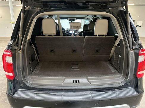 Used 2021 Ford Expedition XLT AWD/4WD image 26