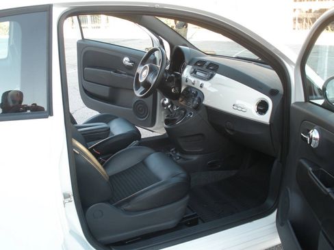 Used 2015 FIAT 500 Sport w/ Comfort/Convenience Group FWD image 23