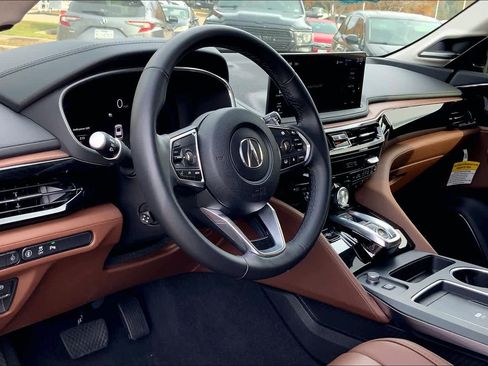 Certified 2025 Acura MDX SH-AWD w/ Technology Package image 16