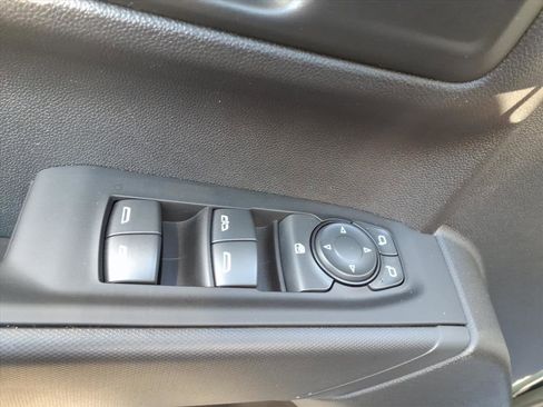 Used 2025 Chevrolet Silverado 1500 Custom Trail Boss image 13