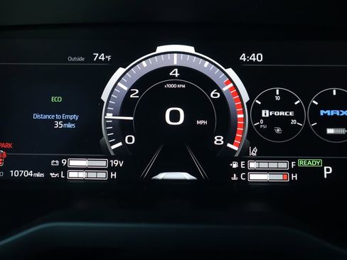 Used 2025 Toyota Sequoia Platinum image 34