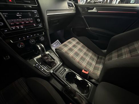 Used 2018 Volkswagen GTI S FWD image 30