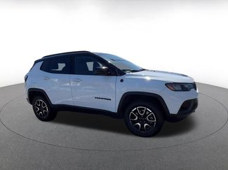Used 2025 Jeep Compass Trailhawk AWD/4WD video 2