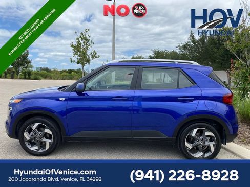 Certified 2026 Hyundai Venue SEL FWD image 41
