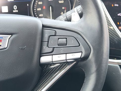 Used 2023 Cadillac XT6 Sport w/ Technology Package AWD/4WD image 29