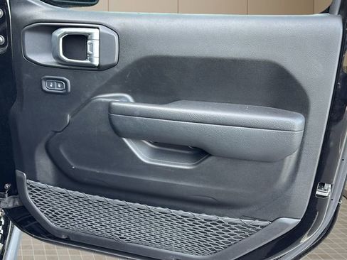 Certified 2022 Jeep Wrangler Unlimited Sport w/ Xtreme Recon 35" Tire Package image 33