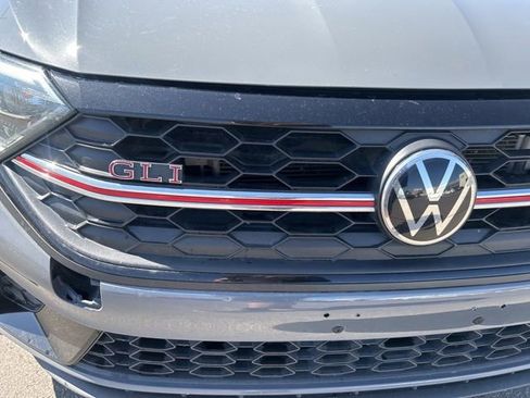 Used 2022 Volkswagen Jetta GLI Autobahn FWD image 12