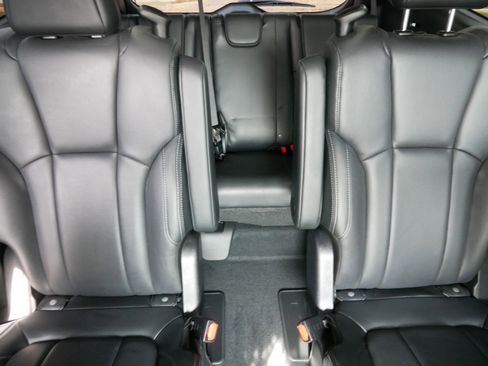 Used 2021 Subaru Ascent Touring image 13