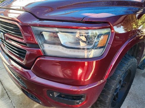 Used 2021 RAM 1500 Laramie w/ Sport Appearance Package AWD/4WD image 8
