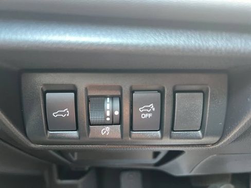 Used 2023 Subaru Outback Onyx Edition AWD/4WD image 23