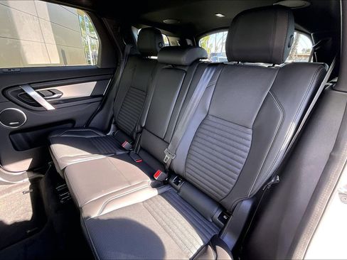 New 2026 Land Rover Discovery Sport Landmark AWD/4WD image 10