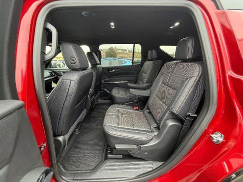 New 2026 Chevrolet Traverse High Country w/ LPO, Floor Liner Package image 3