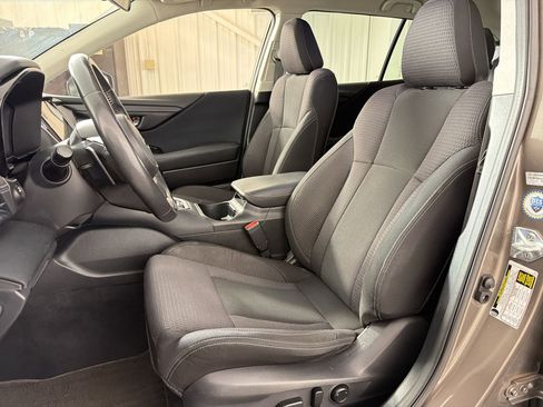 Used 2024 Subaru Outback Premium image 5