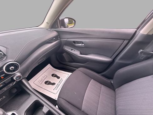 Used 2023 Nissan Sentra SV FWD image 16