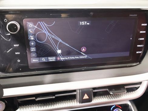 Used 2023 Kia K5 GT-Line image 6