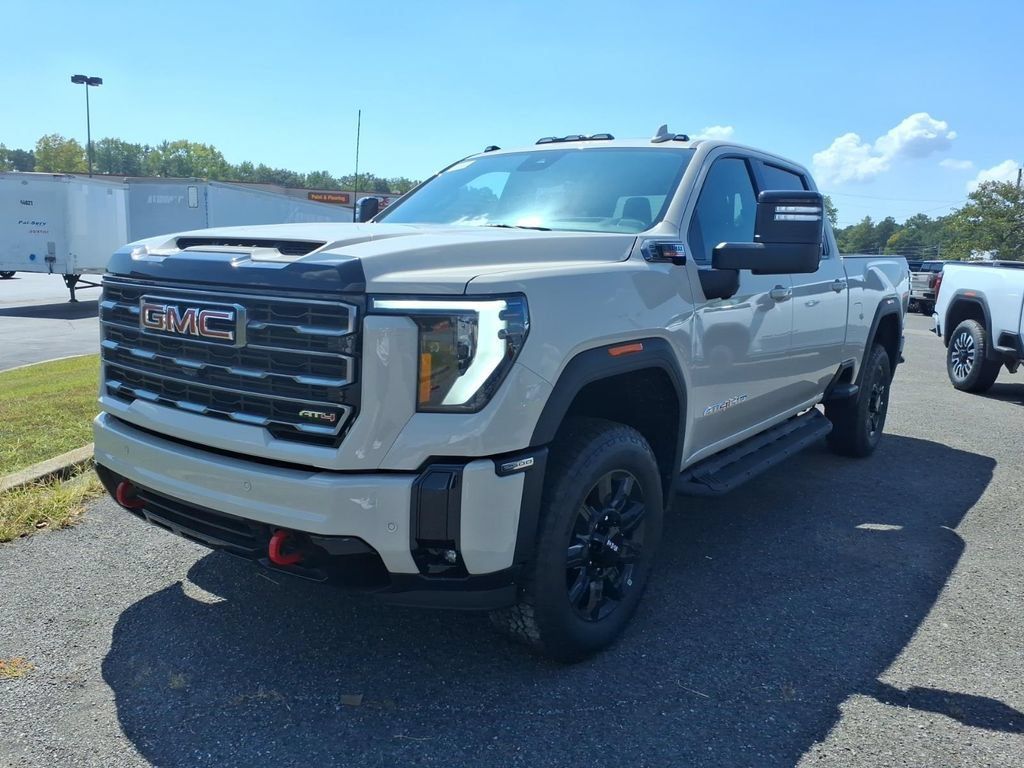 New 2026 GMC Sierra 2500 AT4 w/ Max Trailering Package AWD/4WD image 3
