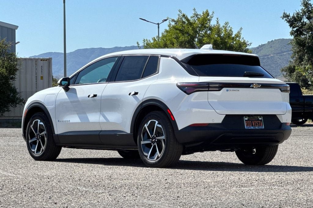 New 2026 Chevrolet Equinox EV LT FWD image 6