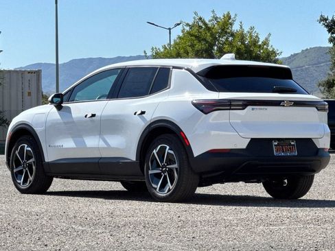 New 2026 Chevrolet Equinox EV LT FWD image 6