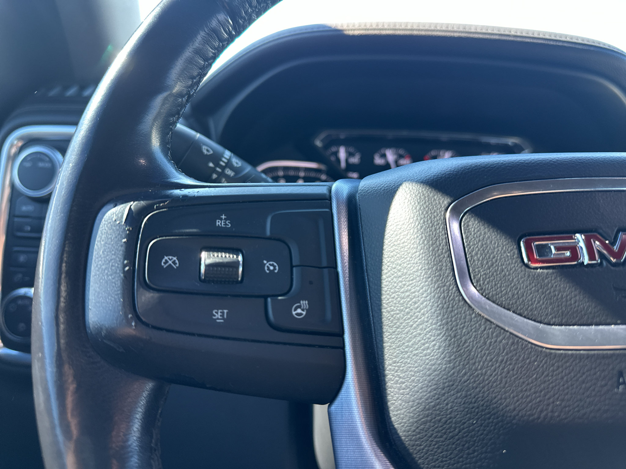 Used 2020 GMC Sierra 1500 Elevation w/ Elevation Value Package AWD/4WD image 23