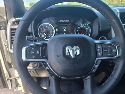 Used 2025 RAM 1500 Laramie AWD/4WD image 22
