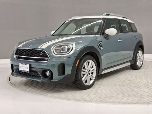 Certified 2024 MINI Cooper Countryman S w/ Premium Package FWD image 35