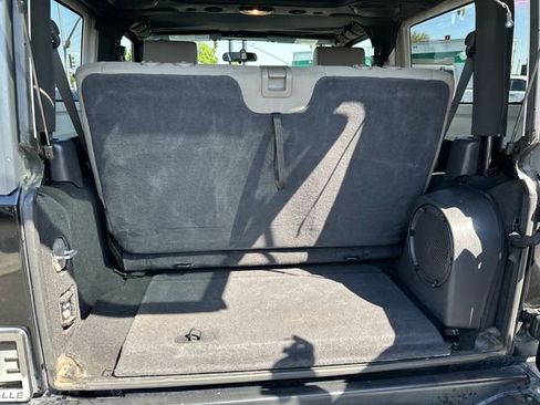 Used 2009 Jeep Wrangler Sahara w/ Trailer Tow Group AWD/4WD image 11