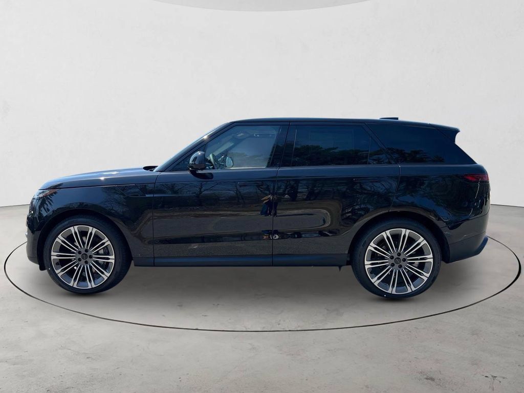 New 2026 Land Rover Range Rover Sport SE AWD/4WD image 2